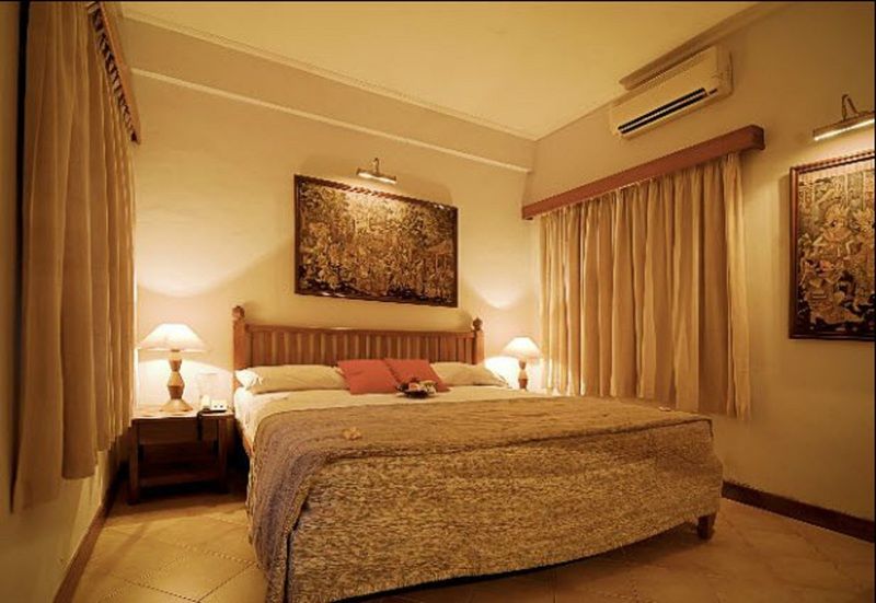 Puri Mesari Hotel Санур Экстерьер фото