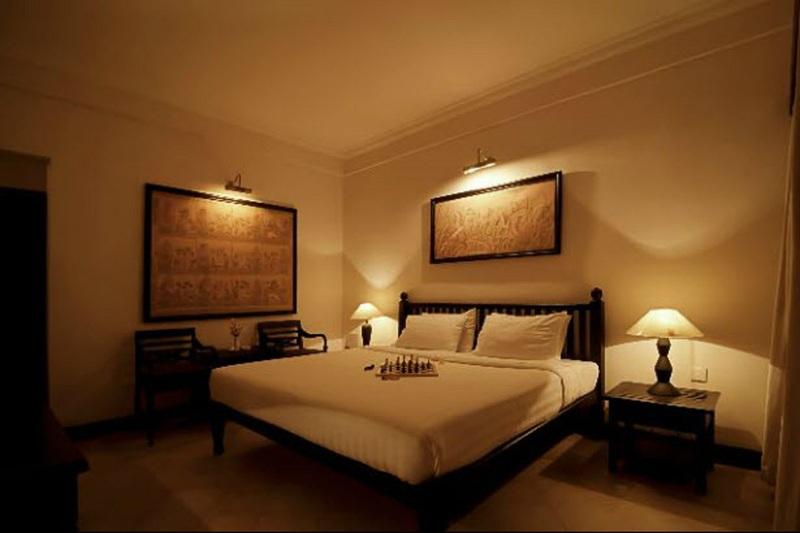 Puri Mesari Hotel Санур Экстерьер фото