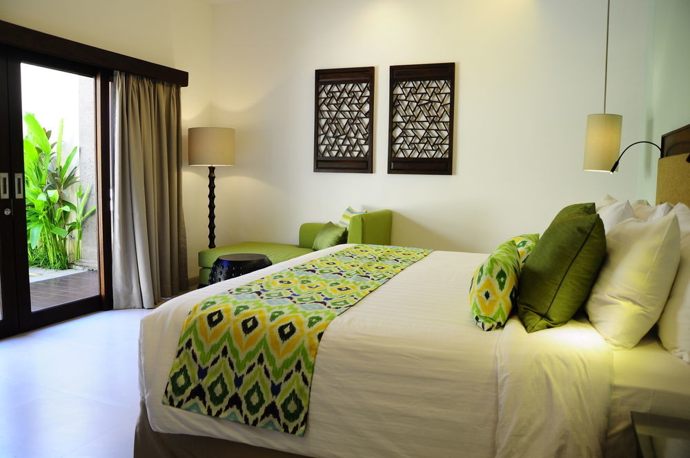 Puri Mesari Hotel Санур Экстерьер фото
